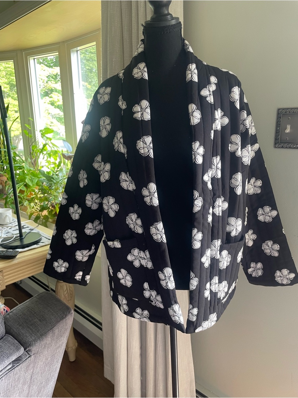 Black Floral Quilted Open-Front Blazer Jacket - Women